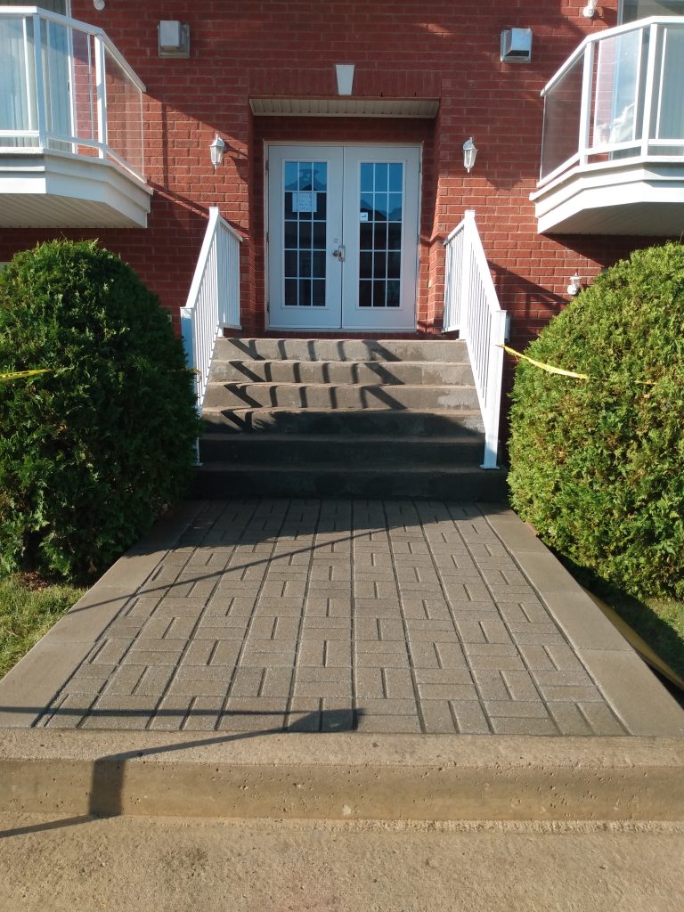 Pavé uni remis à neuf 